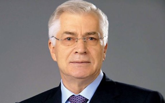 Геннадий Кернес поздравил с днем рождения почетного харьковчанина Олега Демина Геннадий Кернес поздравил с днем рождения почетного харьковчанина Олега Демина