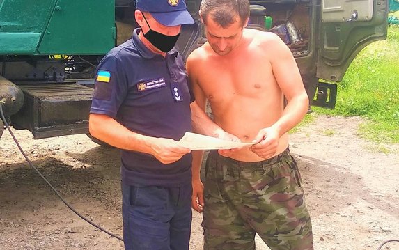 Богодуховский район: спасатели контролируют соблюдение пожарной безопасности в местах сбора и хранения нового урожая Богодуховский район: спасатели контролируют соблюдение пожарной безопасности в местах сбора и хранения нового урожая