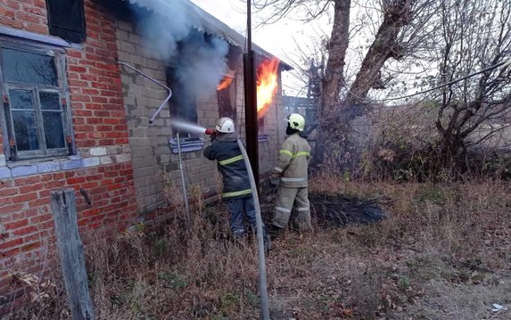 Двуреченский район: спасатели обнаружили тело мужчины, погибшего во время пожара Двуреченский район: спасатели обнаружили тело мужчины, погибшего во время пожара