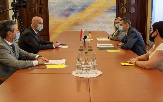 Глава ХОГА провел встречу с временно поверенным в делах Албании в Украине Глава ХОГА провел встречу с временно поверенным в делах Албании в Украине