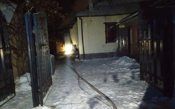 Харьковский район: спасатели ликвидировали пожар в жилом доме Харьковский район: спасатели ликвидировали пожар в жилом доме