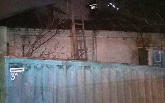 Холодногорский район: на месте пожара обнаружено тело погибшего мужчины Холодногорский район: на месте пожара обнаружено тело погибшего мужчины