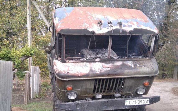 Лозовской район: ликвидирован пожар в автомобиле Лозовской район: ликвидирован пожар в автомобиле