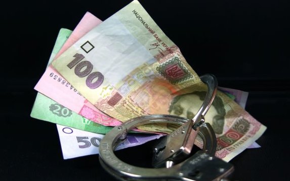 На Харьковщине полицейские разоблачили директора предприятия в завладении бюджетными средствами и подделке документов На Харьковщине полицейские разоблачили директора предприятия в завладении бюджетными средствами и подделке документов