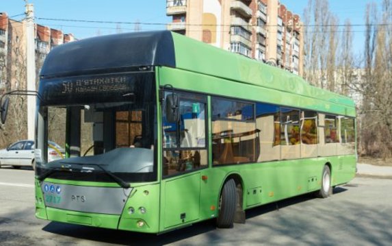 На Пятихатки начали ходить троллейбусы с автономным ходом На Пятихатки начали ходить троллейбусы с автономным ходом