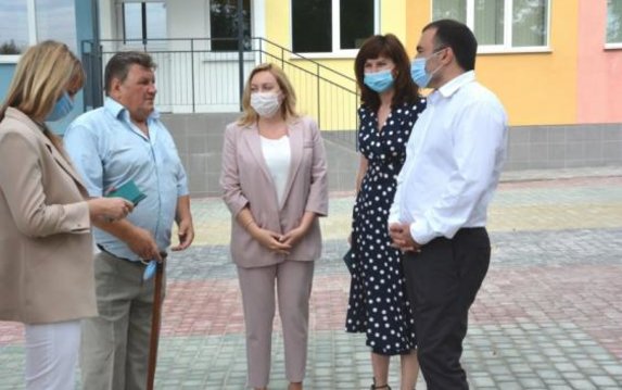 Новый учебный комплекс в Песочине позволит 300 детям получать образование рядом с домом Новый учебный комплекс в Песочине позволит 300 детям получать образование рядом с домом
