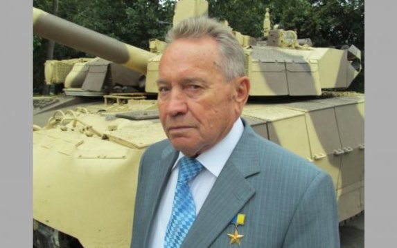 Почетный харьковчанин Михаил Борисюк отмечает день рождения Почетный харьковчанин Михаил Борисюк отмечает день рождения