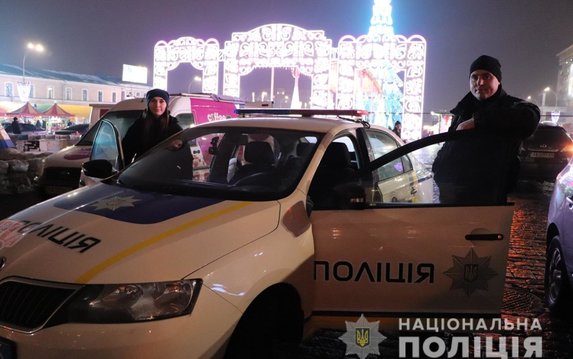 Полицейские обеспечили правопорядок во время празднования Новогодних мероприятий Полицейские обеспечили правопорядок во время празднования Новогодних мероприятий