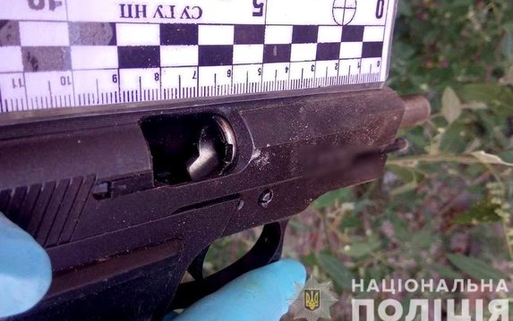 Полицейские расследуют обстоятельства стрельбы в Шевченковском районе Харькова Полицейские расследуют обстоятельства стрельбы в Шевченковском районе Харькова