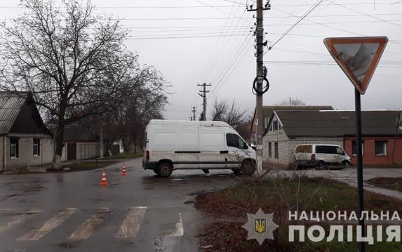 Полицейские устанавливают обстоятельства ДТП на Харьковщине Полицейские устанавливают обстоятельства ДТП на Харьковщине