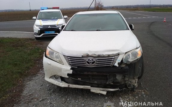 Полицейские выясняют обстоятельства ДТП в Лозовском районе Харьковской области Полицейские выясняют обстоятельства ДТП в Лозовском районе Харьковской области