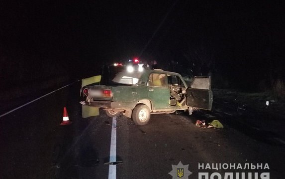 Полиция выясняет обстоятельства смертельной ДТП на Харьковщине Полиция выясняет обстоятельства смертельной ДТП на Харьковщине
