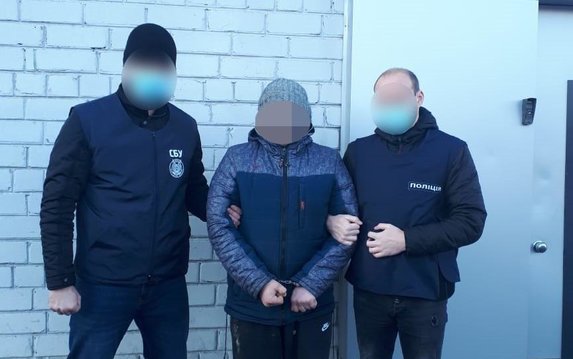 Правоохранители Харькова задержали гражданина Грузии, которого разыскивал Интерпол Правоохранители Харькова задержали гражданина Грузии, которого разыскивал Интерпол
