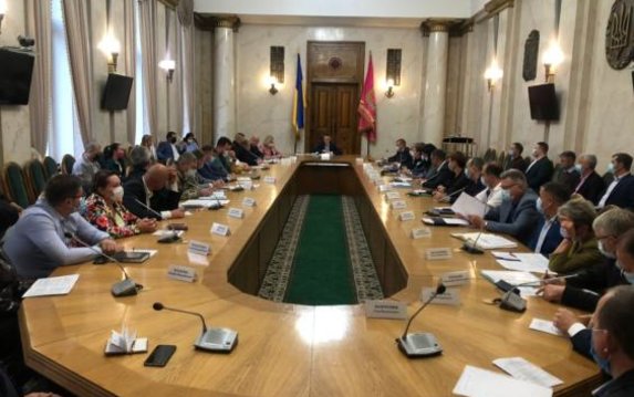 Региональная комиссия по ТЭБ и ЧС рассмотрела ситуацию с загрязнением воздуха в Харькове коксовым заводом Региональная комиссия по ТЭБ и ЧС рассмотрела ситуацию с загрязнением воздуха в Харькове коксовым заводом