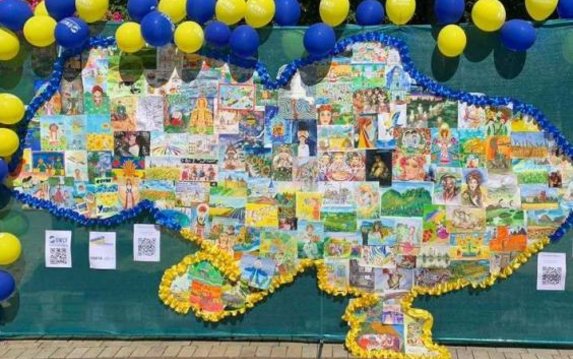 Школьников приглашают к участию в конкурсе рисунков «Мои права» Школьников приглашают к участию в конкурсе рисунков «Мои права»