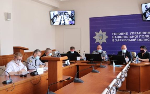 В течение года в области зафиксировали 39 сообщений о насилии в отношении детей В течение года в области зафиксировали 39 сообщений о насилии в отношении детей