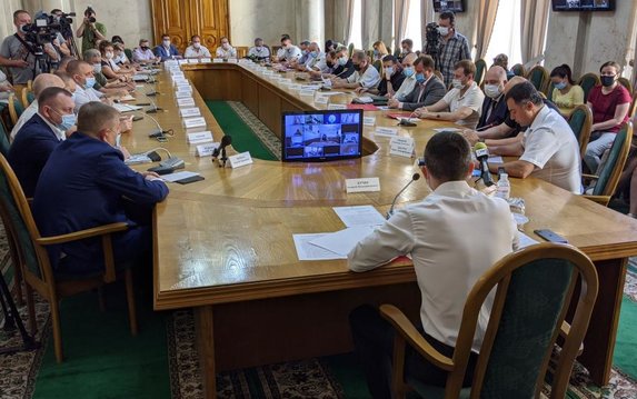 Усиливать или ослаблять карантинные мероприятия в области – будут решать районные и городские комиссии Усиливать или ослаблять карантинные мероприятия в области – будут решать районные и городские комиссии