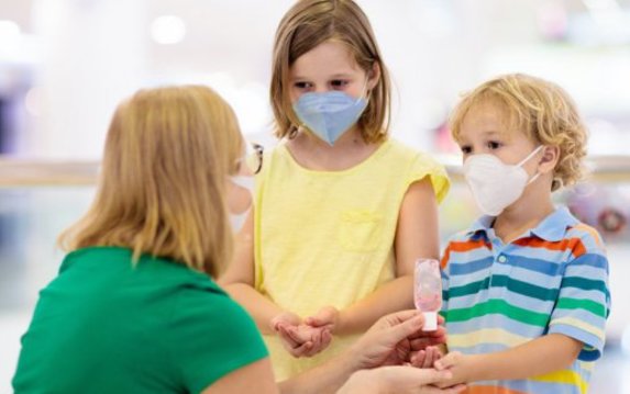 Учебные учреждения в Харькове получат миллион защитных масок Учебные учреждения в Харькове получат миллион защитных масок