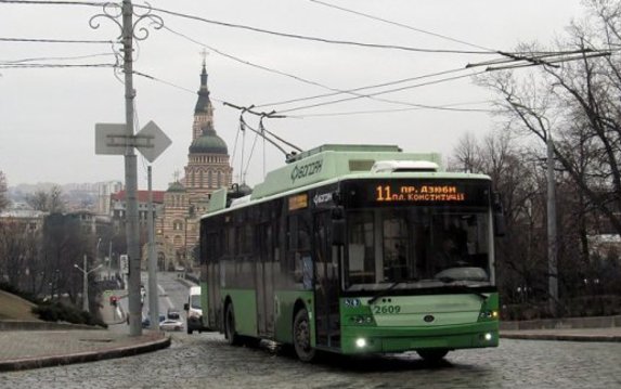 В четверг троллейбус №11 изменит маршрут движения В четверг троллейбус №11 изменит маршрут движения