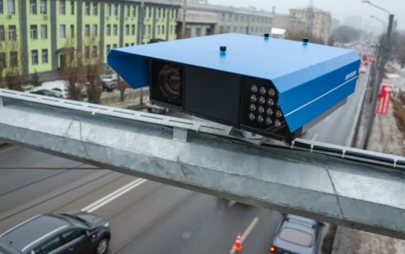 В Харькове установили первые камеры, фиксирующие нарушение скорости В Харькове установили первые камеры, фиксирующие нарушение скорости