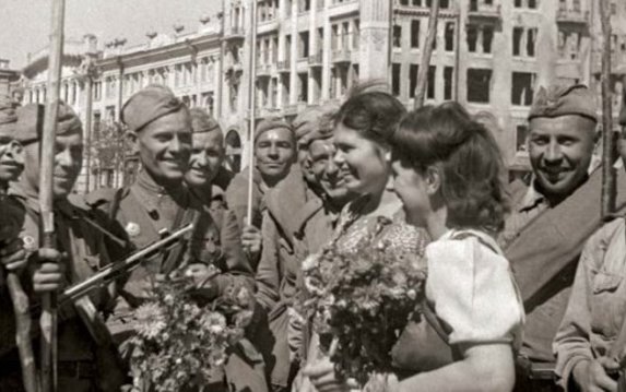 В парке Горького пройдет выставка фотографий военного Харькова В парке Горького пройдет выставка фотографий военного Харькова