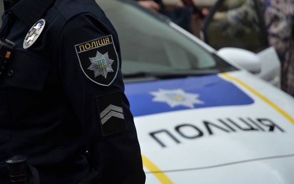 Внимание, полиция разыскивает свидетелей и очевидцев преступления Внимание, полиция разыскивает свидетелей и очевидцев преступления