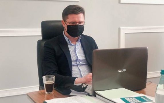 Заместитель ОГА Антон Деньгуб принял участие в заседании Межведомственной рабочей группы по вопросам защиты прав и свобод ромов в Украине Заместитель ОГА Антон Деньгуб принял участие в заседании Межведомственной рабочей группы по вопросам защиты прав и свобод ромов в Украине