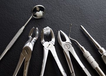 Стоит ли удалять зубы мудрости?