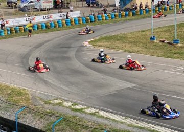 Харьковские гонщики выиграли второй этап Кубка Украины по автоспорту Харьковские гонщики выиграли второй этап Кубка Украины по автоспорту