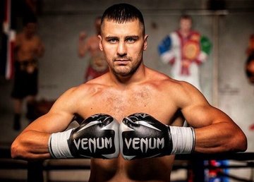 Почетный харьковчанин-чемпион объявил о завершении карьеры Почетный харьковчанин-чемпион объявил о завершении карьеры