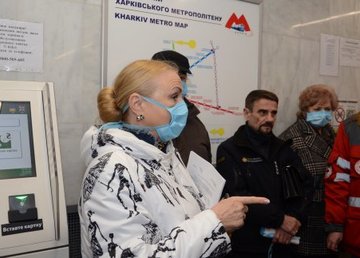 В городе проверяют, как соблюдают противоэпидемические меры в общественных местах