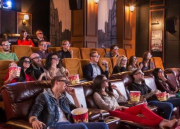 В Харькове открыли кинотеатры и ограничили работу развлекательных заведений В Харькове открыли кинотеатры и ограничили работу развлекательных заведений