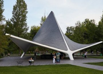 Харьковчан приглашают на утреннюю зарядку в Саржин яр Харьковчан приглашают на утреннюю зарядку в Саржин яр