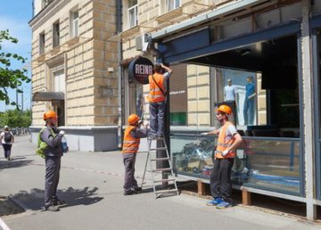 В Харькове демонтируют незаконные постройки