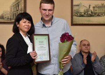 В Киевском районе наградили лучших работников ЖКХ