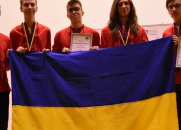 Харьковские школьники завоевали медали на математической олимпиаде в Румынии