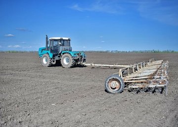 Аграрії Харківщини закінчують посів озимих культур