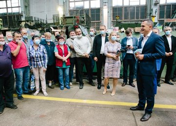 Алексей Кучер посетил ХКБМ им. А.А. Морозова