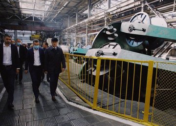 Алексей Кучер посетил крупнейшее предприятие по выпуску кабельно-проводниковой продукции в Украине