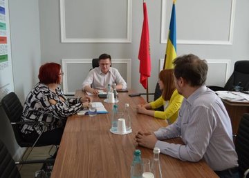 Антон Деньгуб обсудил с учеными вопросы развития гражданского общества