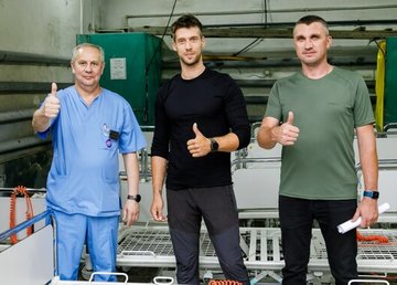 Больницам Харьковщины передали электрокровати