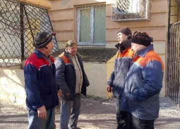 Бригады КП «Харьковводоканал» ежедневно восстанавливают коммуникации в Слободском районе Бригады КП «Харьковводоканал» ежедневно восстанавливают коммуникации в Слободском районе