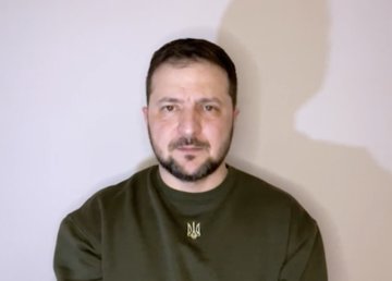 Будь-які намагання Росії перехопити ініціативу маємо зламати – звернення Президента України