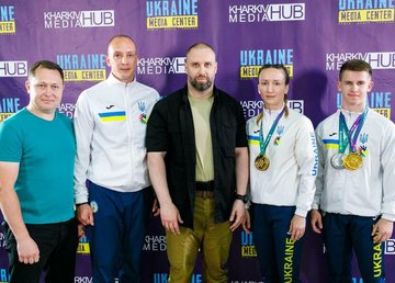 Чемпионы и тренеры ХХІV летних Дефлимпийских игр получили знаки отличия