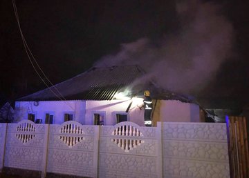 Чугуевский район: спасатели потушили пожар в частном жилом доме Чугуевский район: спасатели потушили пожар в частном жилом доме