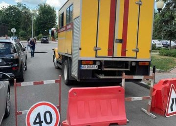 В переулке Соборном ремонтируют водопровод В переулке Соборном ремонтируют водопровод