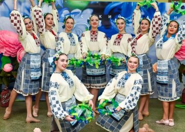 В Основянском районе женщин поздравили с 8 Марта