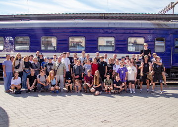 Діти прифронтових громад Харківщини вирушили на відпочинок до Карпат