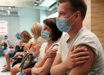 Для комфортного процесса вакцинации - записывайтесь на прививку онлайн. Айна Тимчук Для комфортного процесса вакцинации - записывайтесь на прививку онлайн. Айна Тимчук