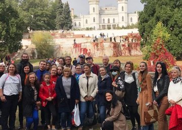 Для людей с проблемами слуха организовали социальную экскурсию